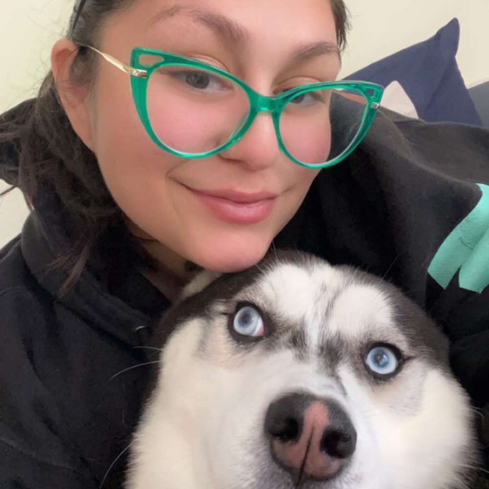 Meet your Posher, Hannah